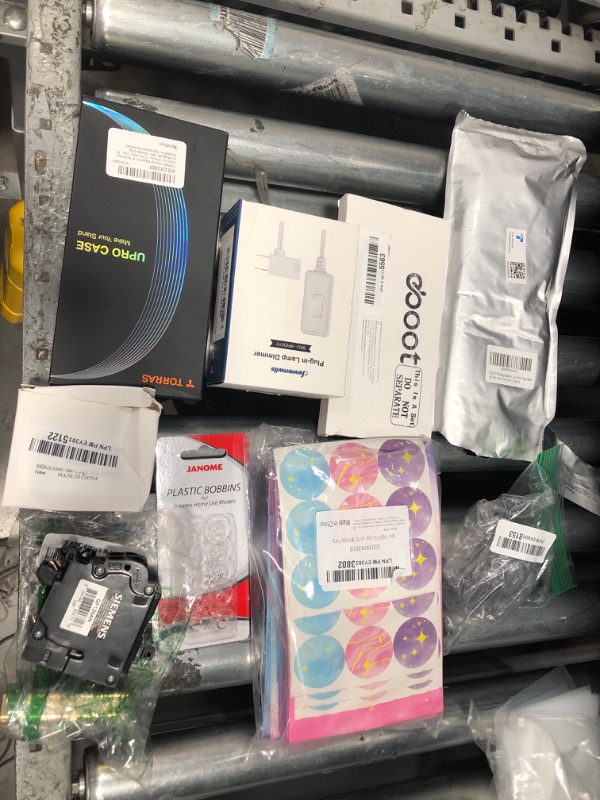 Photo 1 of *FINAL SALE!! NO REFUNDS** BUNDLE OF ASSORTED MISCELLANEOUS ITEMS (10 ITEMS) 