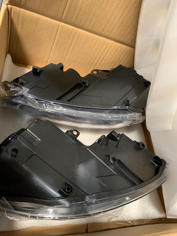 Photo 1 of **************1 is damaged**************
munirater 1 Pair Headlights for 2010-2014 Golf Sportwagen (MK6) Halogen Headlamp Assembly Black RH&LH 5K0941005C | 5K0941006C |