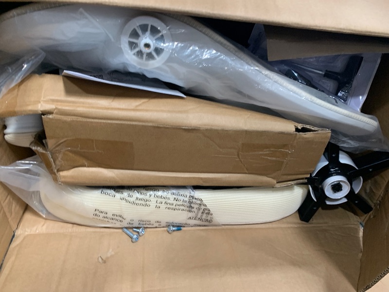 Photo 1 of **********MISSING PARTS, FOR PARTS ONLY**************
Ergonomic Office Chair with Retractable Footrest, 400LBS Capacity,Synchronized Armrest, Breathable Mesh, Adjustable Lumbar Support