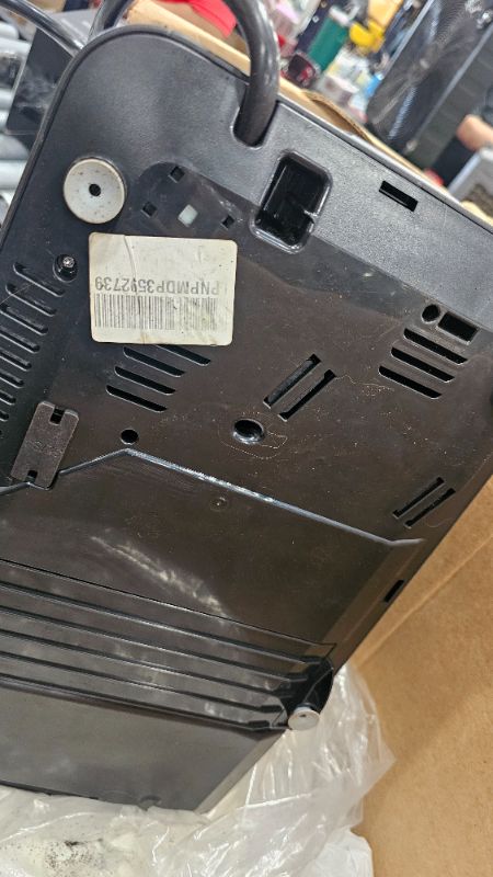 Photo 1 of ***PARTS ONLY****Bosch 300 Series Fully Automatic Espresso Machine – In-Cup Frother, OneTouch Milk Drinks, 5 Drink Options, Ceramic Grinder, Easy Clean & Descale, in Silver TIU20307