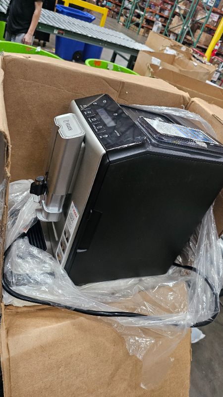 Photo 1 of ***PARTS ONLY****Bosch 300 Series Fully Automatic Espresso Machine – In-Cup Frother, OneTouch Milk Drinks, 5 Drink Options, Ceramic Grinder, Easy Clean & Descale, in Silver TIU20307