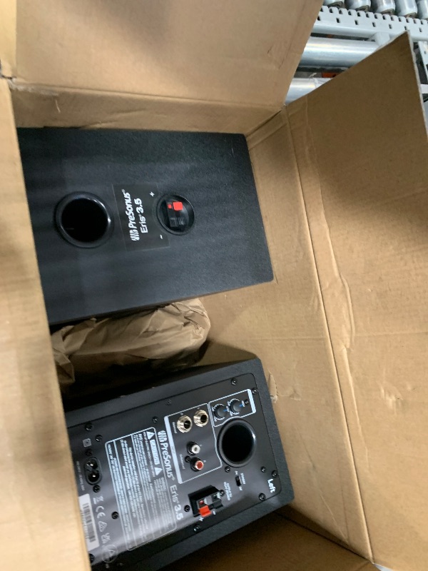 Photo 1 of (unfunctional, for parts) PreSonus Eris 3.5 Studio Monitors, Pair — Powered, Active Monitor Speakers for Near Field Music Production, Desktop Computer, Hi-Fi Audio