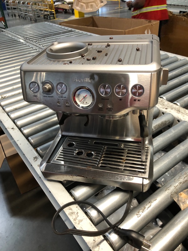 Photo 1 of ***DAMAGED - RESERVOIR CRACKED - INCOMPLETE - SEE PICTURES***
Breville Barista Express Espresso Machine BES870XL, Brushed Stainless Steel