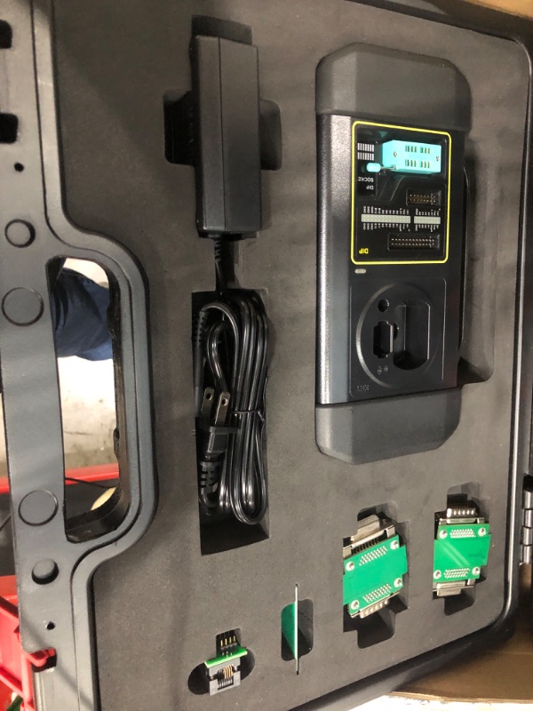 Photo 1 of LAUNCH Scanner X431 1MM* Plus Car Programmer Tool with X-PROG3 (Valued $800), Engine/Gearbox ECU Cl**é, All-In-One Diagnostic Tool, ECU Coding as X431 PAD, 39+ Services, All-System Scan, 2-Year Update