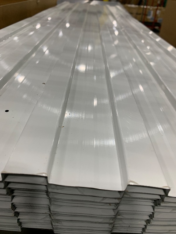 Photo 1 of ****UNKNOWN DIMENSIONS ,*** WHITE METAL PANELS BRAND UNKNOWN 