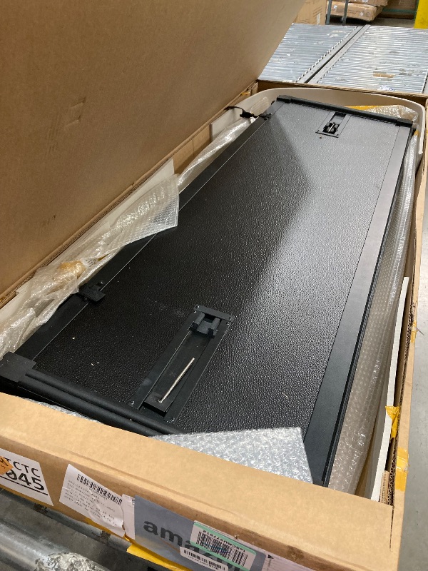 Photo 1 of ******parts only *****YITAMOTOR FRP Hard Tri-fold Truck Bed Tonneau Cover Fits for Chevy Silverado/GMC Sierra 1500 New Body Style 2019-2025, Fleetside 5.8 ft Bed