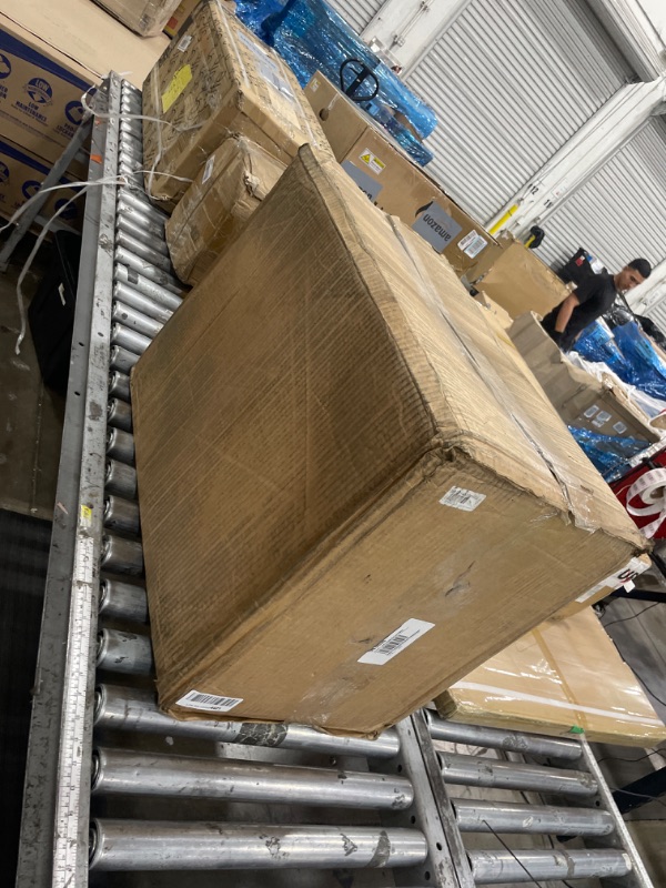 Photo 1 of ***************NON-FUNCTIONAL, FOR PARTS ONLY*****************
KRK RP8G5 ROKIT 8 Generation Five 8" Powered Studio Monitor Pair, 8 Inches