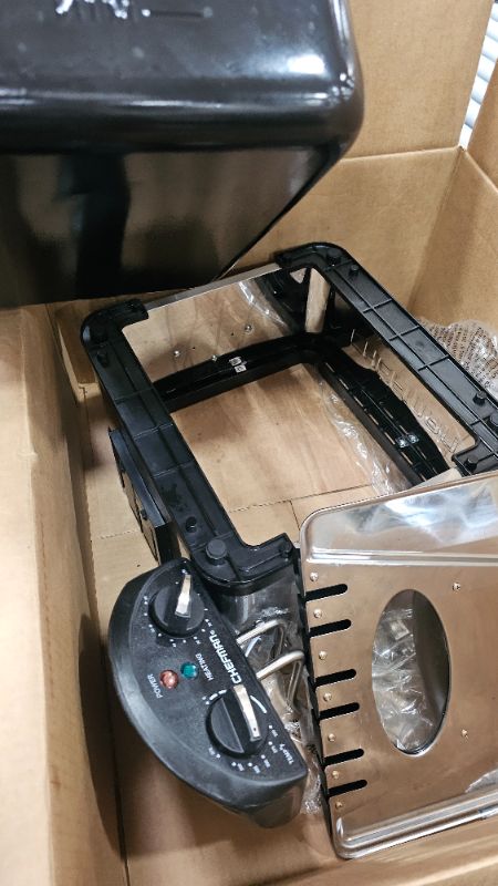 Photo 1 of ***PARTS ONLY***Chefman 4.5 er Deep Fryer w/Basket Strainer, XL Jumbo Size, Adjustable Temperature & Timer, Perfect for Fried Chicken, Shrimp, French Fries, Chips & More, Removable Oil-Container, Stainless Steel