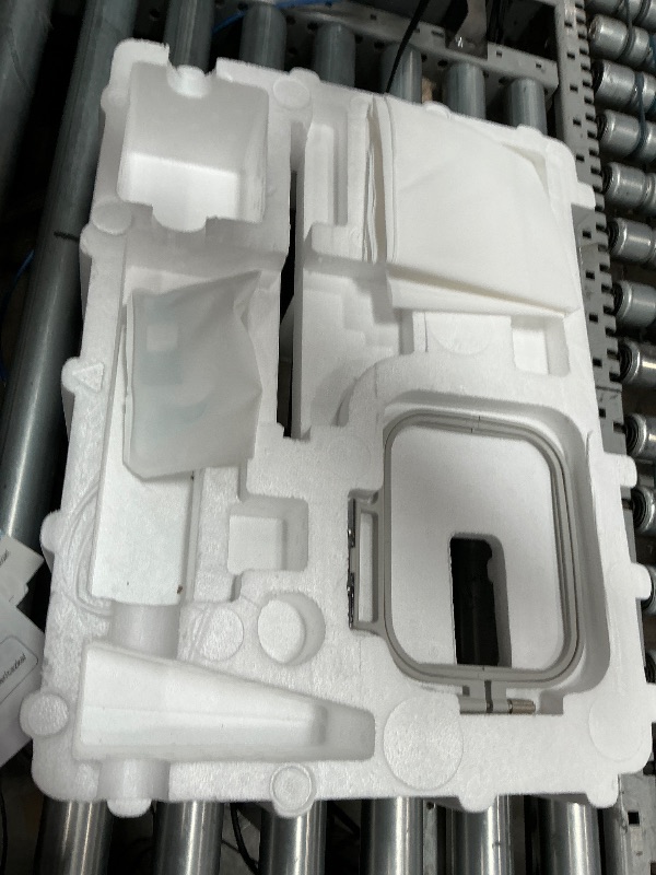 Photo 1 of (broken)(sold for parts only) Brother PE545 Embroidery Machine, Wireless LAN Connected, 135 Built-in Designs, 4" x 4" Hoop Area