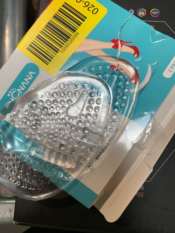 Photo 1 of **PARTIAL SET /ONLY 1 ** ZUCNANA Ball of Foot Cushions (2 Pairs Gel Shoe Inserts), Heel Inserts for Women, Non Slip Heel Pads, Heel Cushions for Women Foot Pain Relief and Comfort, One Size Fits Any (Clear)