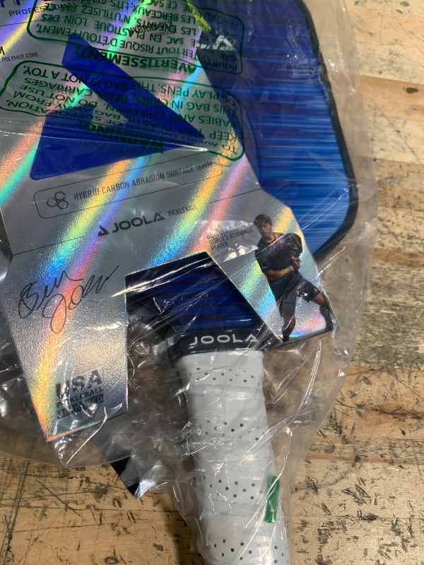 Photo 1 of *****************MINOR DAMAGE ON ONE SIDE**************
JOOLA Ben Johns Hyperion CAS 16 Pickleball Paddle - Carbon Abrasion Surface with High Grit & Spin, Sure-Grip Elongated Handle, 16mm, with Polypropylene Honeycomb Core, USAPA Approved