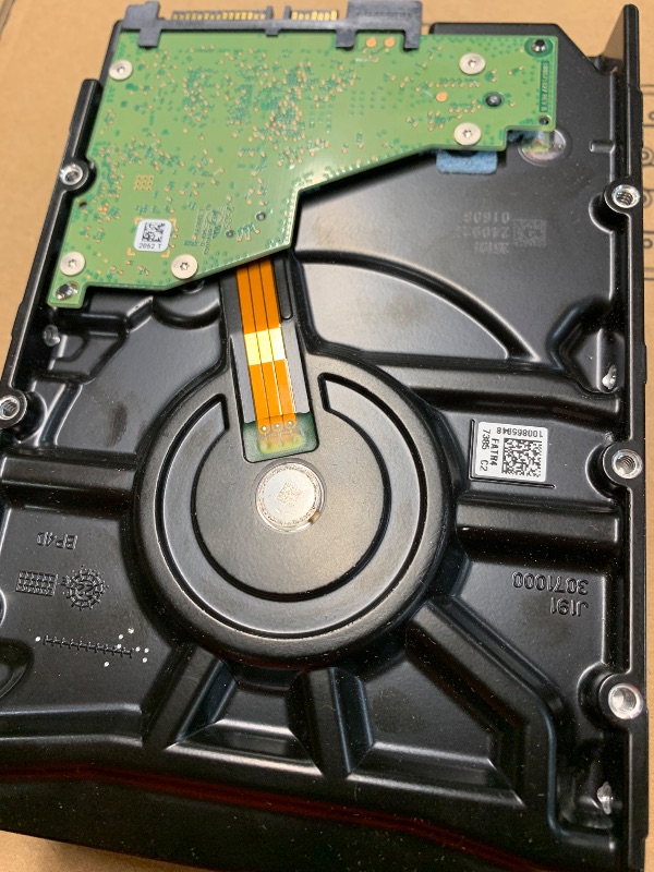 Photo 1 of (sold for parts) Seagate IronWolf 8TB NAS Internal Hard Drive HDD – 3.5 Inch SATA 6Gb/s 7200 RPM 256MB Cache for RAID Network Attached Storage 