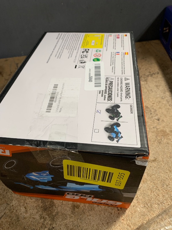 Photo 1 of 1/18Fast RC Cars for Adults 15+ KM/H?All Terrain High Speed Remote Control Car?with 2.4 GHz Remote Control.Two Rechargeable Batteries Truck for Adults & Kids