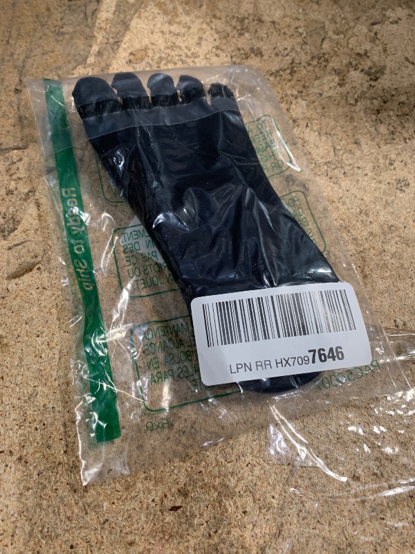 Photo 1 of 4 Pairs Women No Show Toe Socks Five Finger Liner Socks Non-Slip for Sneaker Boat Shoes,4 Black