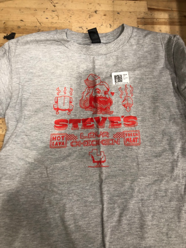 Photo 1 of ************COLOR IS GREY*************
Boy's A Minecraft Movie Steve Lava Chicken Graphic T-Shirt
SIZE SMALL