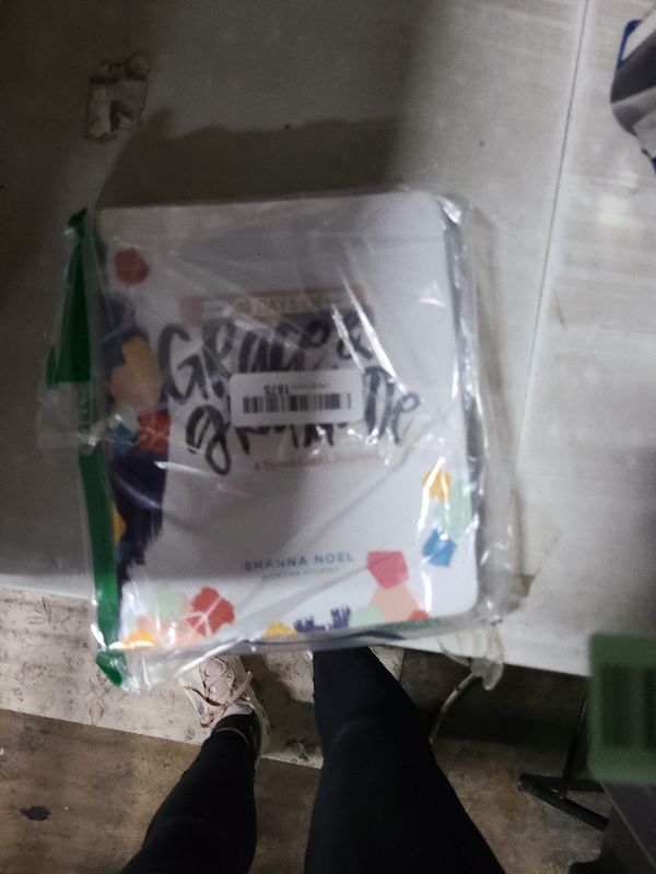 Photo 1 of 100 Days of Grace & Gratitude: A Devotional Journal