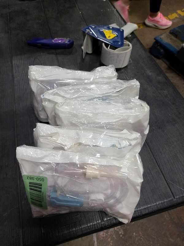 Photo 1 of 20PCS IV Extension Set, I.V Tubing,Sterile Individual Packaging,for Lab and Pets Veterinary (Screw Mouth