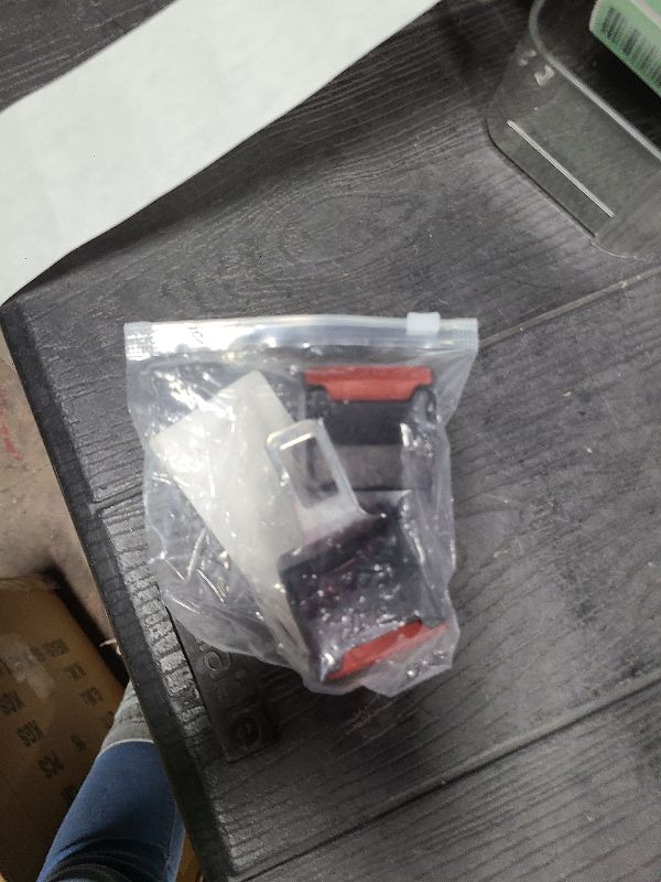 Photo 1 of 2025 New Upgraded Auto Seat Cover-Auto Belt Pad Slots Extender Black,Suitable for Most Car Models to Make Your Driving More Comfortable.