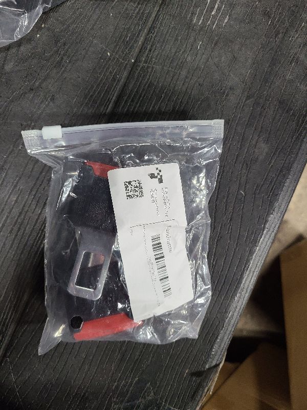 Photo 1 of 2025 New Upgraded Auto Seat Cover-Auto Belt Pad Slots Extender Black,Suitable for Most Car Models to Make Your Driving More Comfortable.