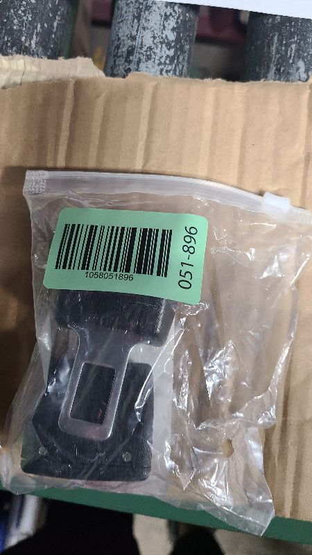 Photo 1 of 2025 New Upgraded Auto Seat Cover-Auto Belt Pad Slots Extender Black, Fit for Most Car Models to Make Your Driving More Comfortable