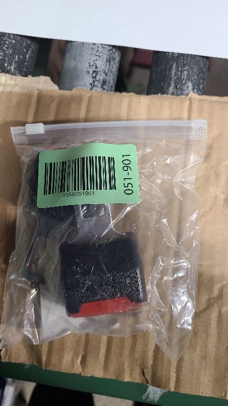 Photo 1 of 2025 New Upgraded Auto Seat Cover-Auto Belt Pad Slots Extender Black, Fit for Most Car Models to Make Your Driving More Comfortable