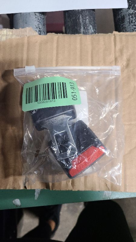 Photo 1 of 2025 New Upgraded Auto Seat Cover-Auto Belt Pad Slots Extender Black, Fit for Most Car Models to Make Your Driving More Comfortable