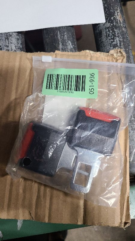 Photo 1 of 2025 New Upgraded Auto Seat Cover-Auto Belt Pad Slots Extender Black, Fit for Most Car Models to Make Your Driving More Comfortable