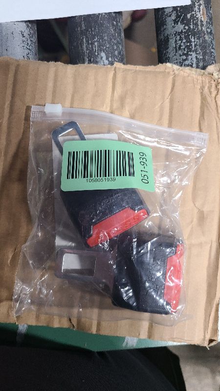 Photo 1 of 2025 New Upgraded Auto Seat Cover-Auto Belt Pad Slots Extender Black, Fit for Most Car Models to Make Your Driving More Comfortable