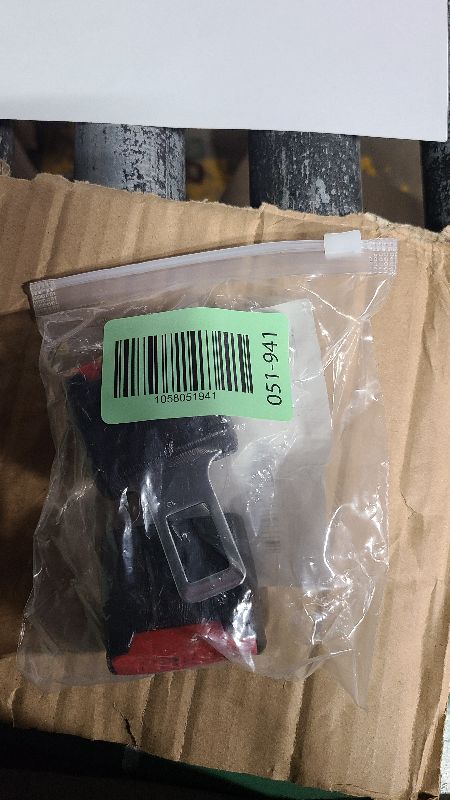 Photo 1 of 2025 New Upgraded Auto Seat Cover-Auto Belt Pad Slots Extender Black, Fit for Most Car Models to Make Your Driving More Comfortable