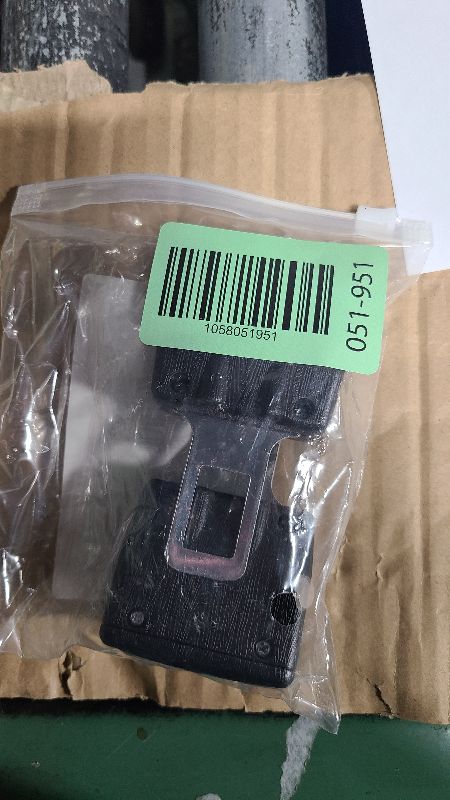 Photo 1 of 2025 New Upgraded Auto Seat Cover-Auto Belt Pad Slots Extender Black, Fit for Most Car Models to Make Your Driving More Comfortable