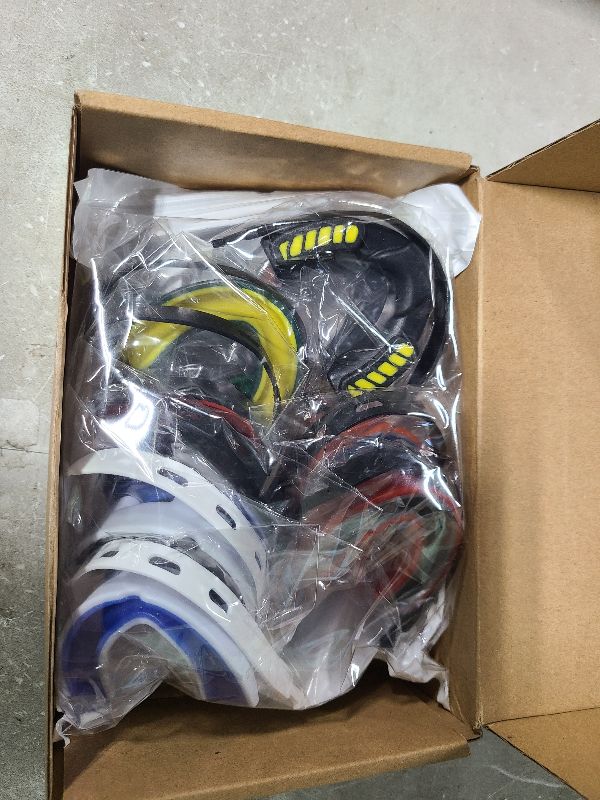 Photo 1 of 10 Pcs Youth Strapped Mouth Guard with Strap Football Mouthpiece Double Colored Football Braces Sports Mouth Guards Protector Adult Teens Hockey Boxing Taekwondo