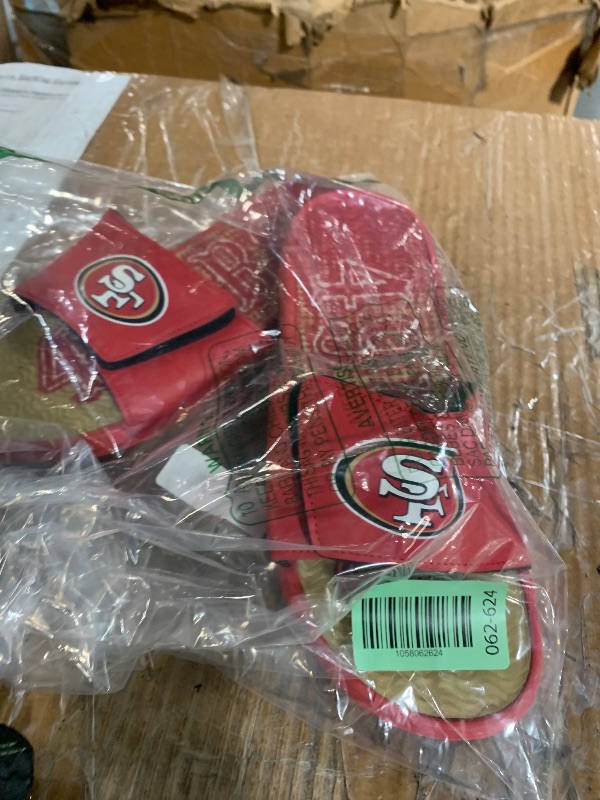 Photo 1 of FOCO Mens Nfl Team Logo Athletic Gel Slides SANDAL, Gradient Wordmark, 9-10 US