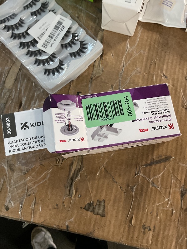 Photo 1 of Kidde Quick Connect Smoke Detector Adapter Plug, Smoke Alarm Wiring Harness, Compatible with Kidde Hardwired Smoke, Carbon Monoxide, & Combination Smoke & Carbon Monoxide Detectors