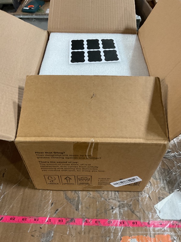 Photo 1 of [6 Pack] 32 oz. Wide-Mouth Glass Mason Jars with Metal Airtight Lids and Bands 1 quart Large for Canning, Preserving, & Meal Prep