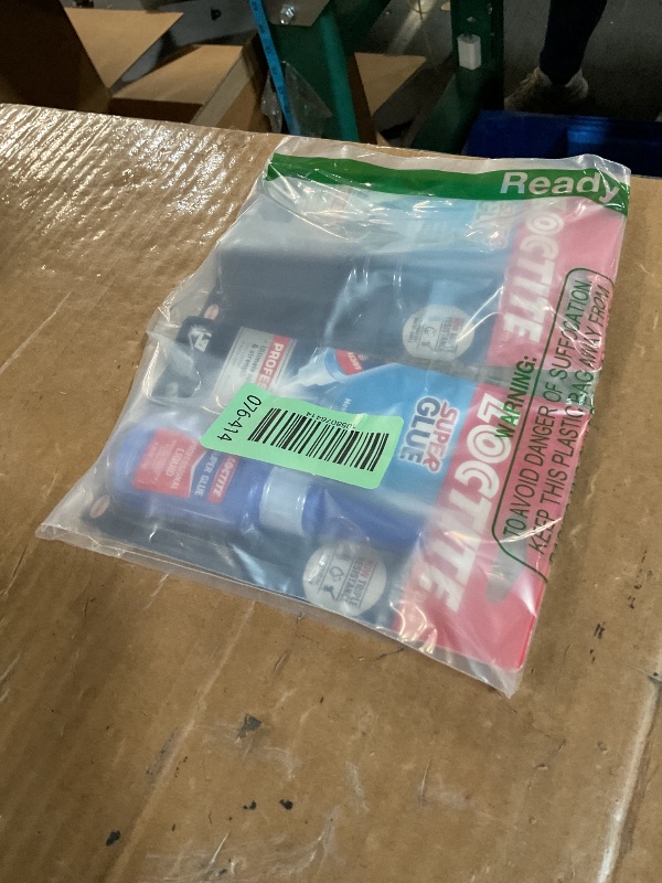 Photo 1 of ***ONLY ONE*** Loctite Super Glue Professional Liquid, Clear, 0.7 fl oz Bottle, Superglue for Plastic, Wood, Metal, Crafts & Repair, Cyanoacrylate Adhesive Instant Glue, Quick Dry