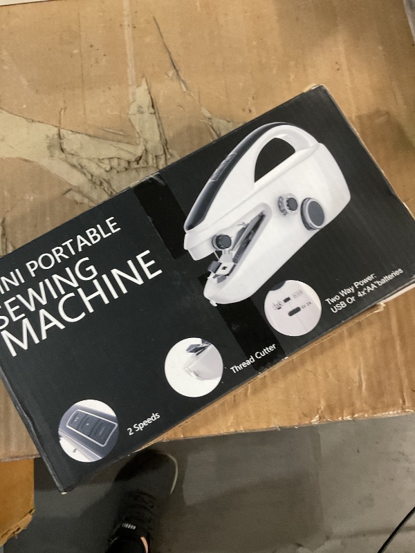Photo 1 of ***(PARTS ONLY/ MISSING PARTS/ NON FUNCTIONAL)***CJC Handheld Sewing Machine,Sewing Machine for Beginners,Two Speed Adjustment Electric Handheld Mini Sewing Machines,Easy to Use and Fast Stitch Suitable for Clothes,Fabrics,DIY Home Travel (White)