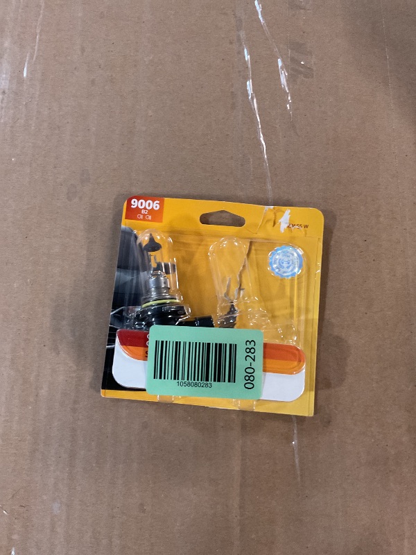 Photo 1 of * missing one *
Philips Automotive Lighting 9006 Standard Halogen Replacement Headlight Bulbs, 2 Pack (9006B2)