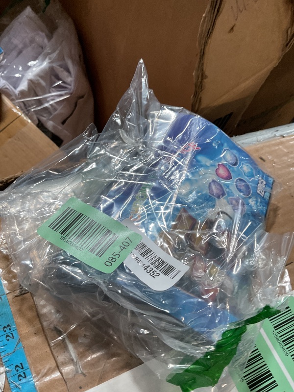 Photo 1 of Maylai 12PCS Waterproof LED Light Up Ice Cubes for Drinks That Change Colors Flashing Glow in The Dark for Bar Club Drinking Party Wine Wedding Swimming Pool Decoration