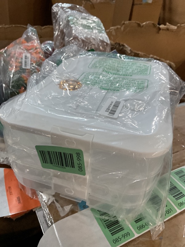 Photo 1 of **********************missing a latch***************
Ahathyw 4-Layer Frozen Dumpling Storage with Lids & Timing, Flat Stacks Food Container Icing Cookies Wonton Donuts Box Organizer For Fridge, 1.18 Inches Net Height for Per Layer, White
