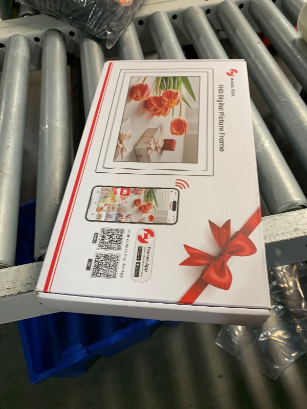 Photo 1 of ***(BROKEN STAND/ MAJOR DAMAGE)***2K 64GB Frameo 10.1 Inch Digital Picture Frame, Smart WiFi Electronic Photo Frames with 1920x1200 FHD IPS Touch Screen Slideshow Tabletop&Wall Mounted, Share Photos/Videos Instantly from Anywhere