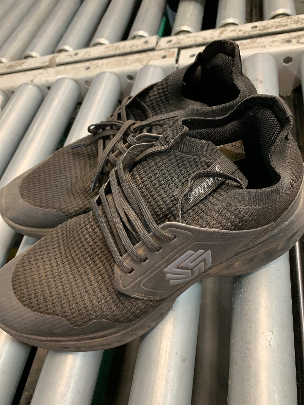 Photo 1 of (see all images) Giniros Mens Slip On Walking Shoes Non Slip Running Shoes Breathable Workout Shoes Lightweight Gym Sneakers All Black Size 8