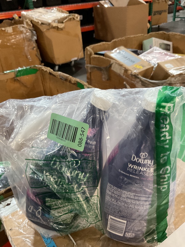 Photo 1 of Downy Wrinkle Releaser Spray, All In One Wrinkle Release Spray, Odor Eliminator, Static Remover, Fabric Refresher & Ironing Aid for Clothes, 33.8 Fl Oz (Pack of 2), Light Fresh Scent