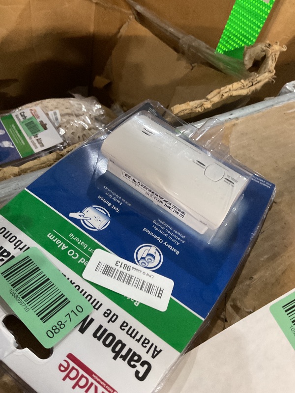 Photo 1 of (UNTESTED) (FAIR) Kidde Carbon Monoxide Detector, Battery Powered CO Alarm with LEDs, Test-Reset Button, Low Battery Indicator, Portable