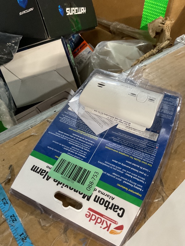 Photo 1 of (UNTESTED) Kidde Carbon Monoxide Detector, Battery Powered CO Alarm with LEDs, Test-Reset Button, Low Battery Indicator, Portable