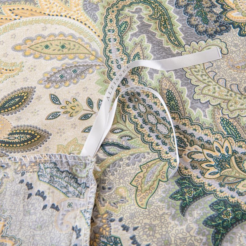 Photo 1 of (DARKER THAN STOCK PHOTO) ALEISSEL 100% Natural Cotton Vintage Duvet Cover Queen Size - Luxurious Paisley Patterns Printed on Brown & White, Reversible Design with Durable Button Closure(3 Pieces,90"×90")
