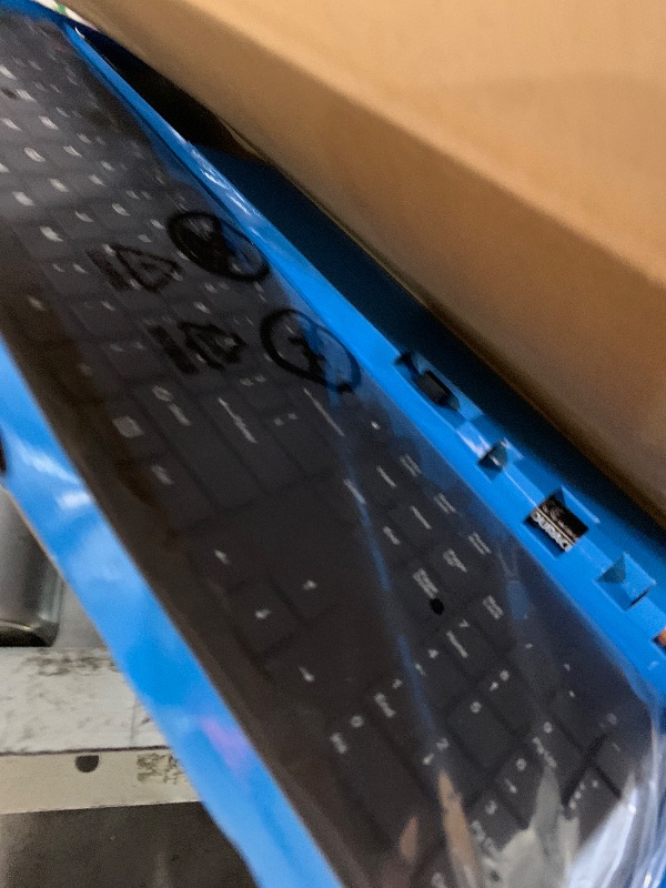 Photo 1 of (sold for parts) HP Wireless Keyboard and Mouse Combo - Full Size Membrane Chiclet Style Keyboard, 3-Zone Layout