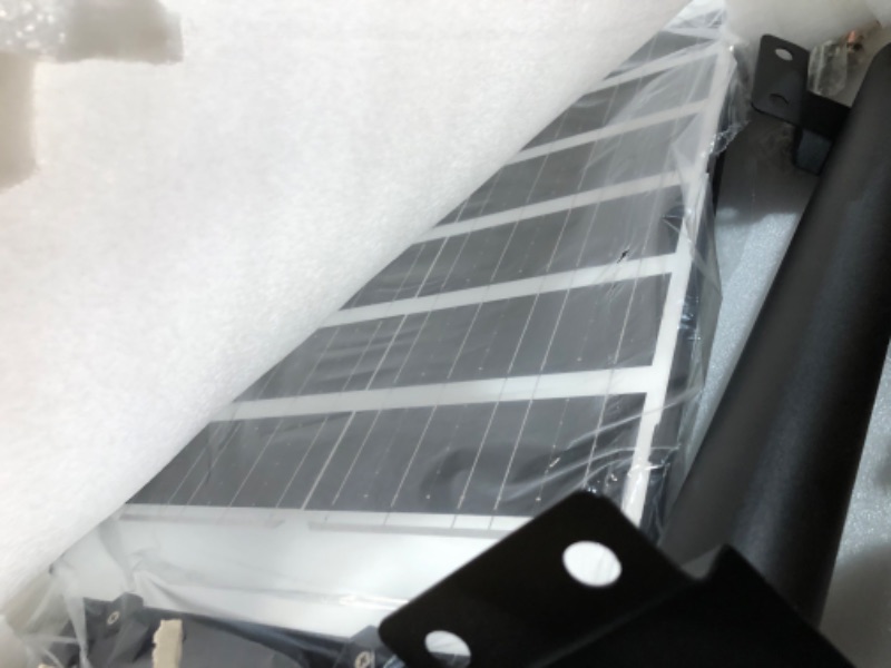 Photo 1 of **************1 OF THE LIGHT's SOLAR PANL IS BROKEN***************
Jadisi 2-Pack Solar Street Light -9000W Solar Street Lights Outdoor 120000LM,7000K Commercial Parking Lot Light, Flood Outdoor Lights IP66 Waterproof with Motion Sensor, 3-Year Warranty