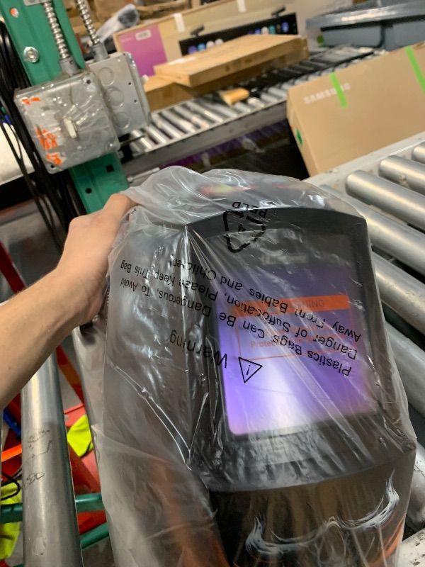 Photo 1 of *SMALL* FB ALLIANCE 2 Pcs Large Viewing Screen 3.94”×3.82” Welding Helmet Auto Darkening, True Color Welding Hood with 4 Arc Sensor Solar Powered, Wide Shade 4-5/5-9/9-13 for TIG MIG ARC Grind Welding Mask