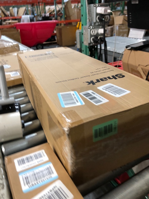 Photo 1 of (PARTS) Shark | Pet Cordless Vacuum Cleaner | LED Headlights | Removable Handheld Vacuum for Pet Hair | Crevice Tool & Pet Multi-Tool Included | 40min Runtime | For Carpet & Hard Floors | Grey | IX141