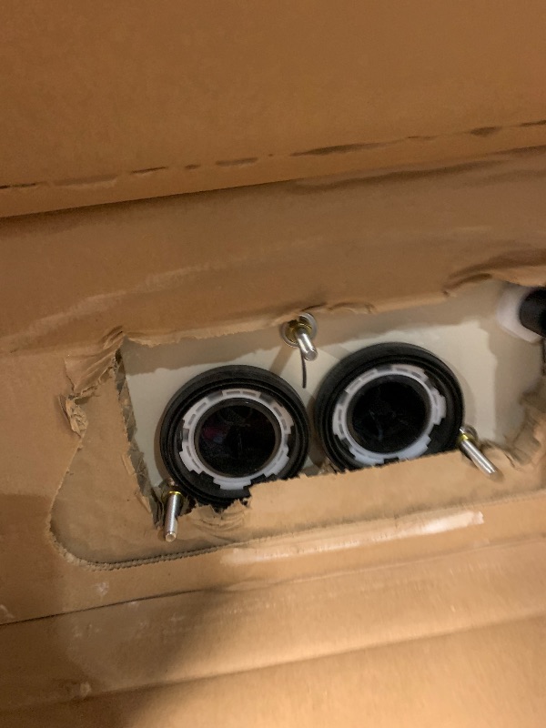 Photo 1 of ***LID IS BROKEN***
American Standard 4385A104.020 VorMax High Efficiency Toilet Tank, WhiteN